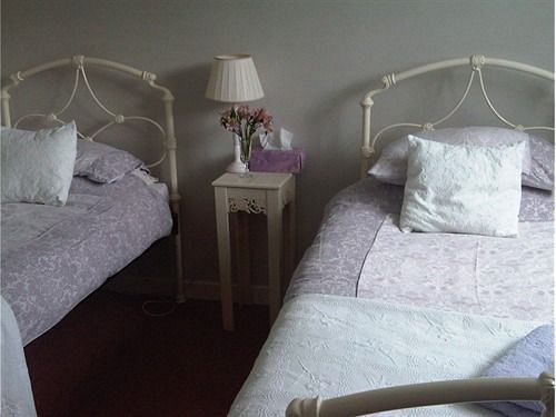 Damson Cottage B&B Lacock Εξωτερικό φωτογραφία