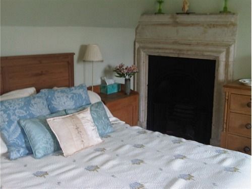 Damson Cottage B&B Lacock Εξωτερικό φωτογραφία