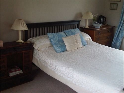 Damson Cottage B&B Lacock Εξωτερικό φωτογραφία